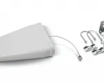 Wilson Wide Band 600-2700MHz Yagi Antenna - Antenna with mounting components