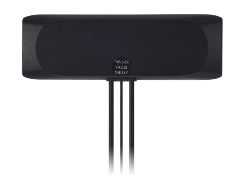 MA240 Genesis GPS/GLONASS/GALILEO:2M RG-174 SMA(M)-LTE/Cellular/UMTS(MIMO1&2):2M NFC-200 SMA(M) - MA240.LBI.001